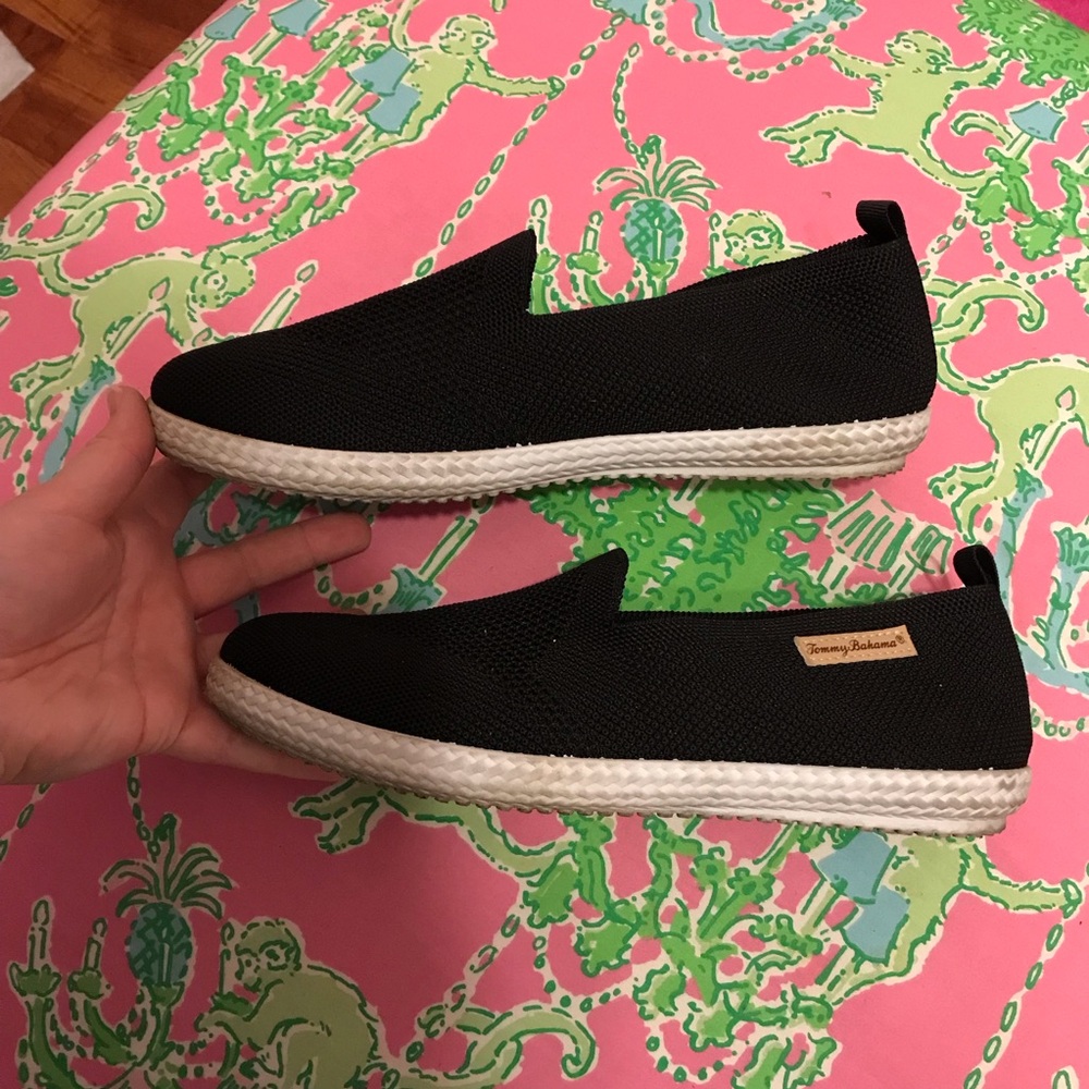 Tommy Bahama Black Slip On Shoes Size 8.5 View 3